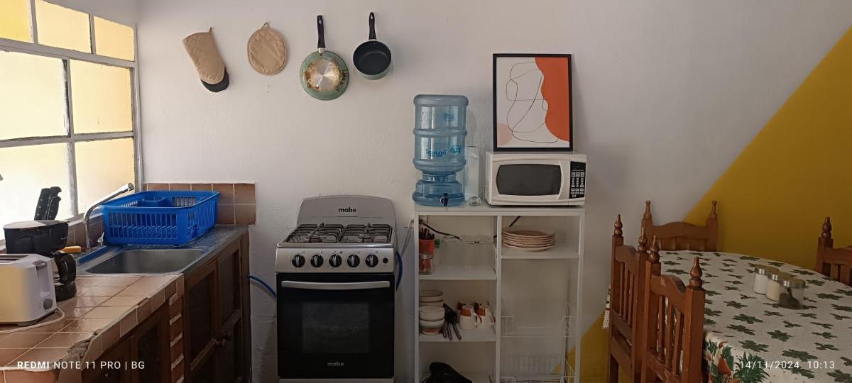 Little House Panajachel - Hizvo