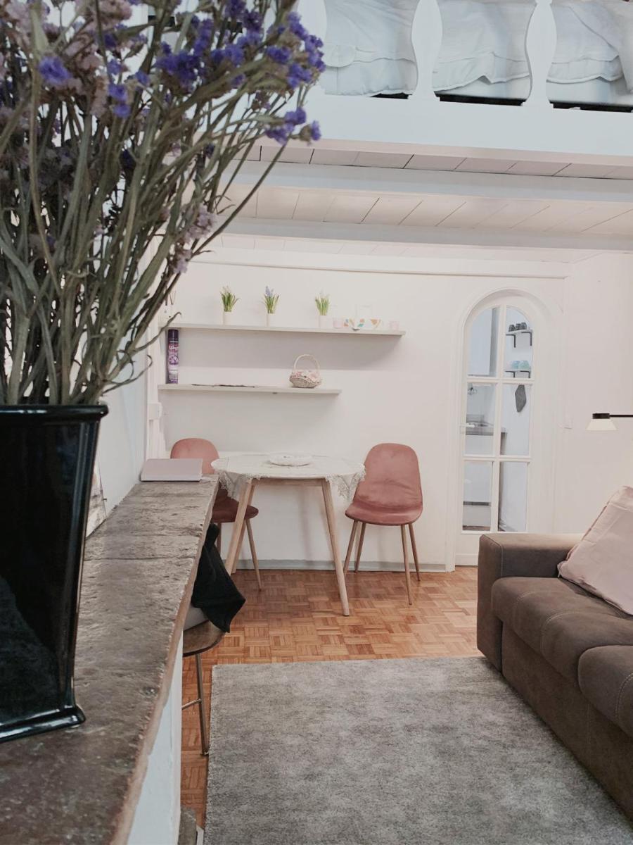 la Bella Vita - Housity