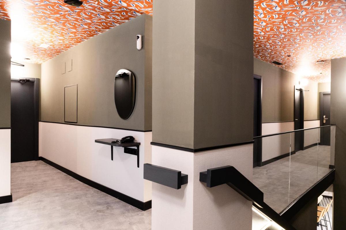 Calma Rooms by Charming - Housity