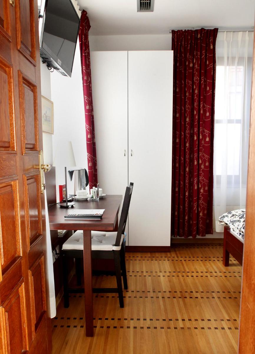 Guest House Isabel - Housity