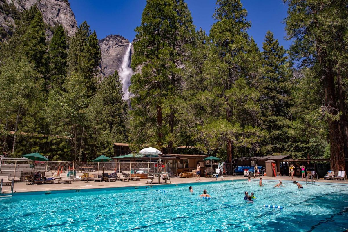 Yosemite Valley Lodge - Housity