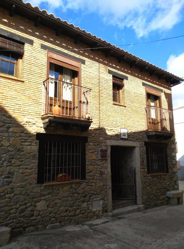 Casa Rural El Olivo - Housity