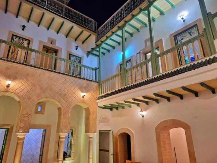 Dar Baaziz 3 - Housity