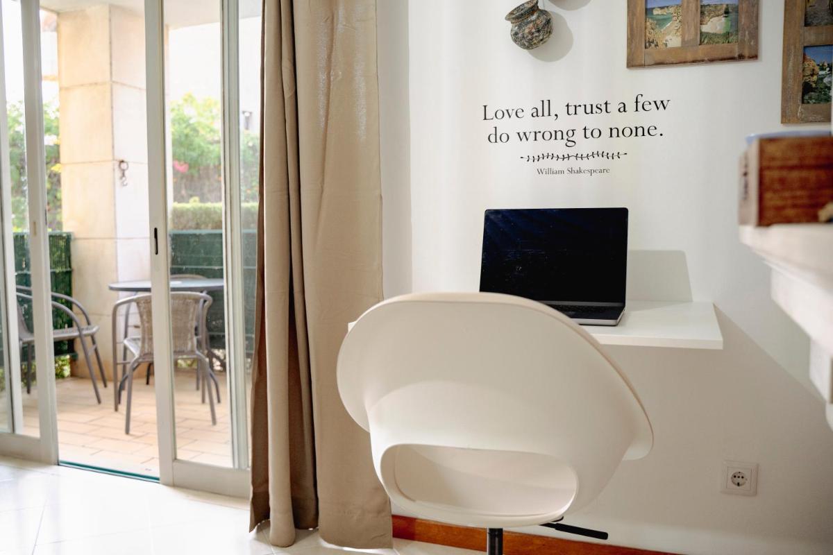 Wonderful Apartment in Ferragudo 2Double Beds near Beaches and Golf - Housity