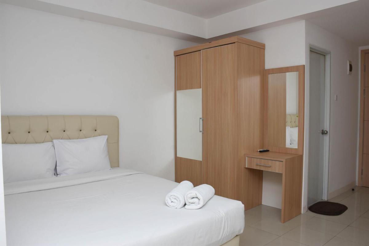 Cozy and Strategic Studio at Bassura City Apartment By Travelio - Housity