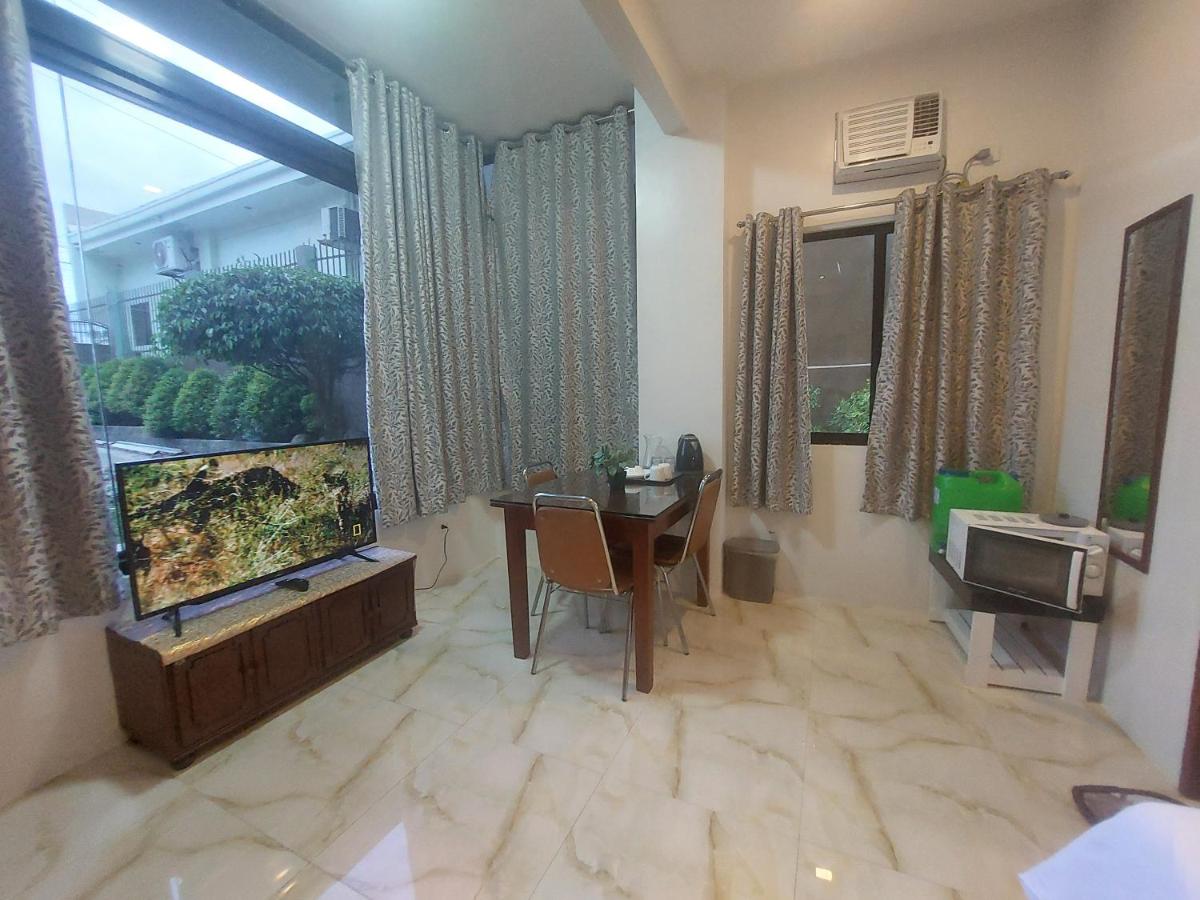 Le Chateau Residences - Housity