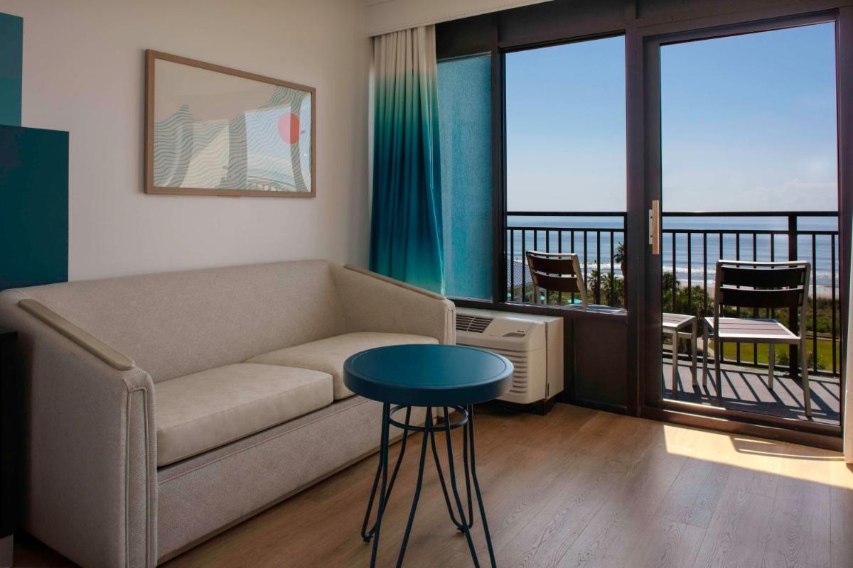 DoubleTree Resort by Hilton Myrtle Beach Oceanfront - Housity