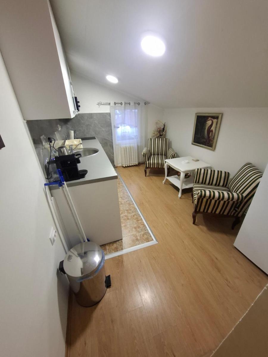 Apartment Sleep'n Drive - Housity