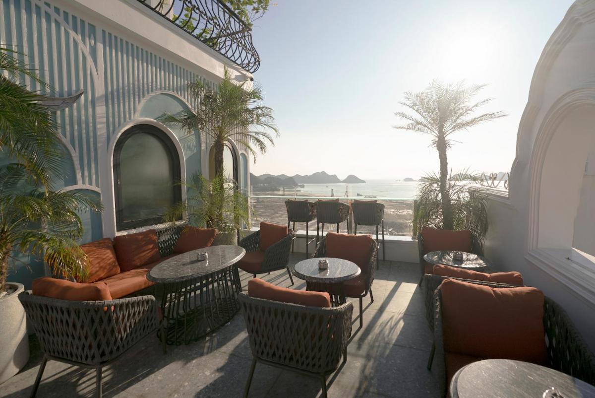 The Moon Boutique Hotel Cat Ba - Housity