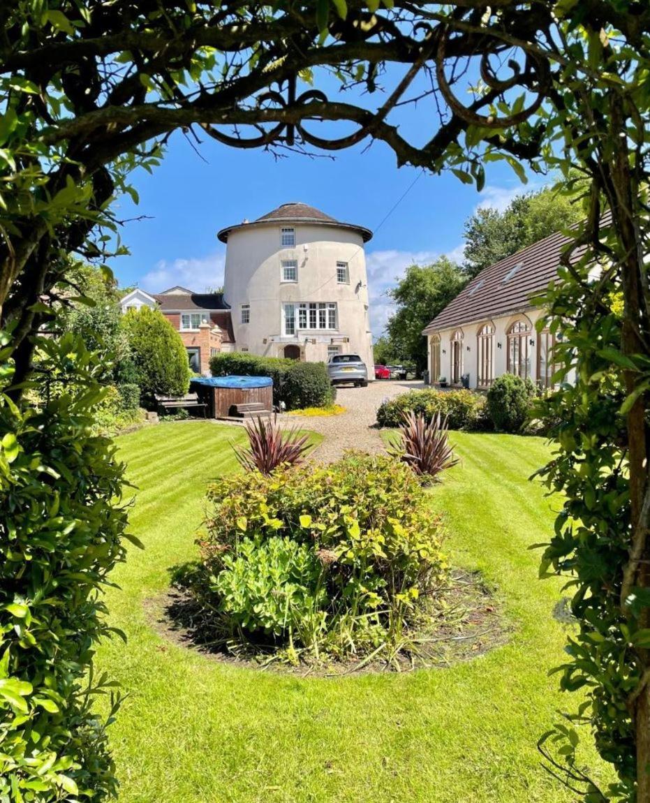 The Old Mill Rooms - Housity