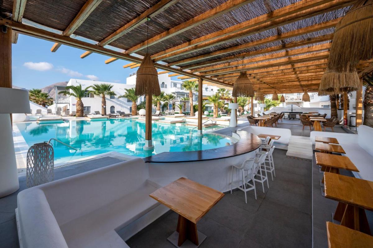Smy Mediterranean White Santorini - Housity