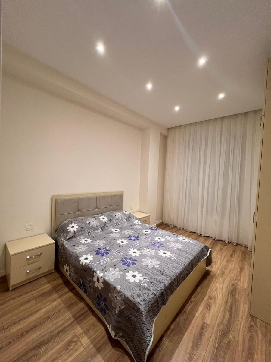 Delmar Buzovna - Housity