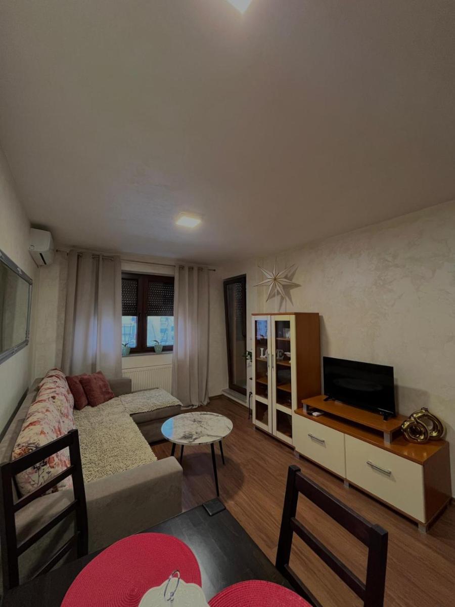 Apartman Basic Doboj - Housity