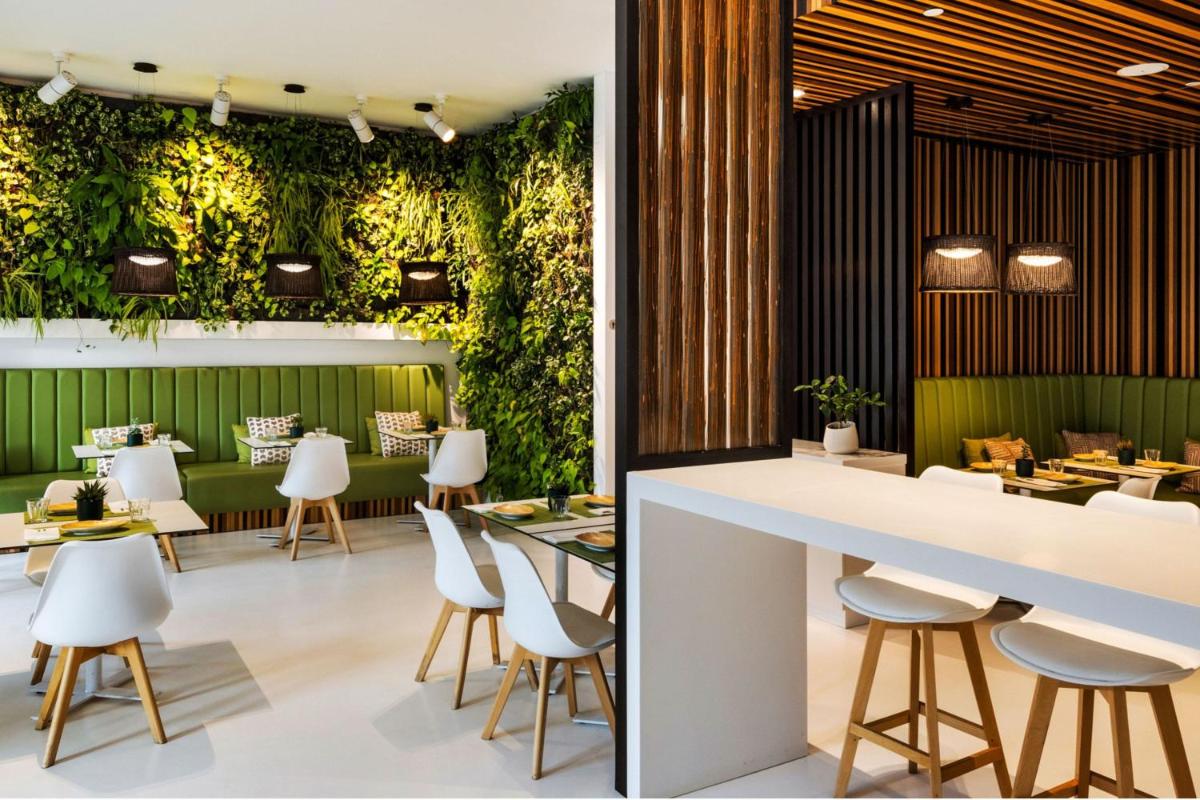Uma área de estar em Pine Cliffs Hotel, a Luxury Collection Resort, Algarve
