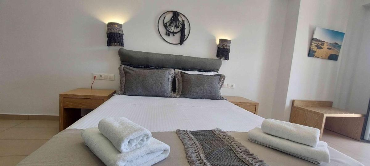 Selinopetra Rooms - Housity