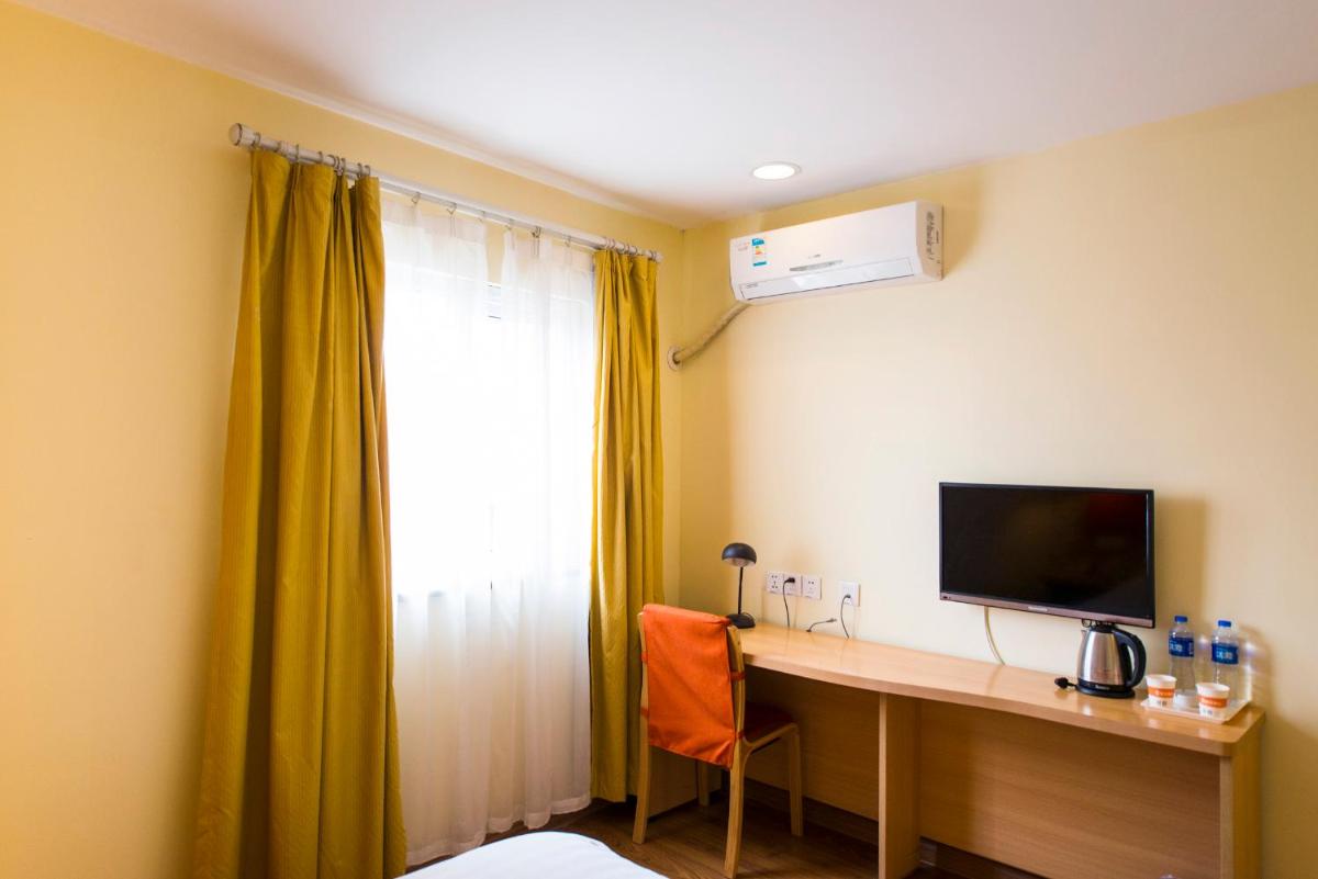 Home Inn Xi'an Nanshaomen Metro Station East Youyi Road - Housity