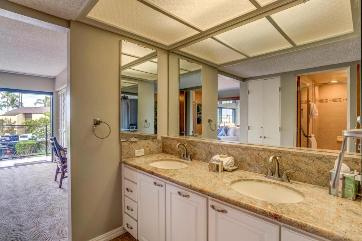 KBM Resorts: Wailea Elua Village WEV-2103 Spacious with Ocean Views Includes Rental Car - Housity