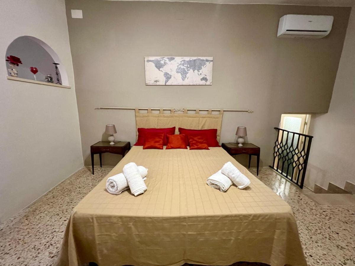 Rua House - Housity
