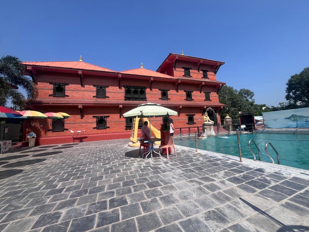Captain Sky Resort - Housity