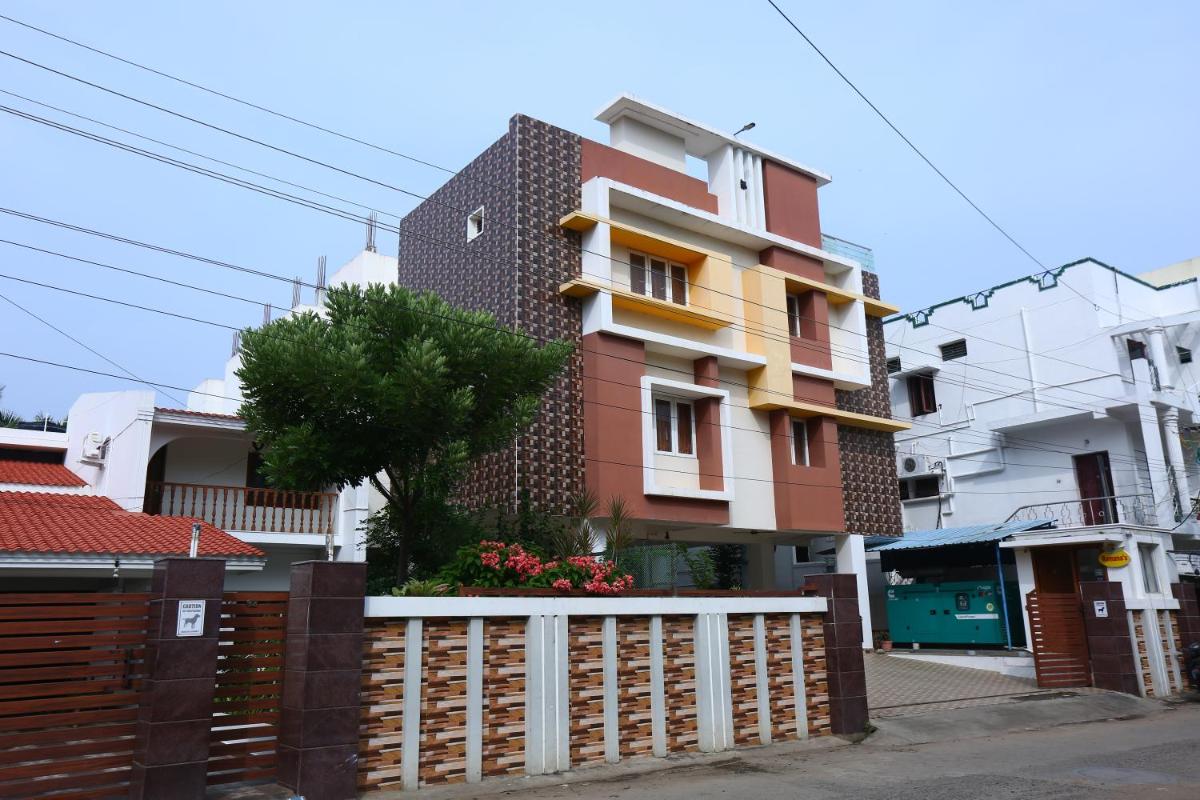 Ramana's Home Stay-Near Railway Station and Bus Stand - Housity