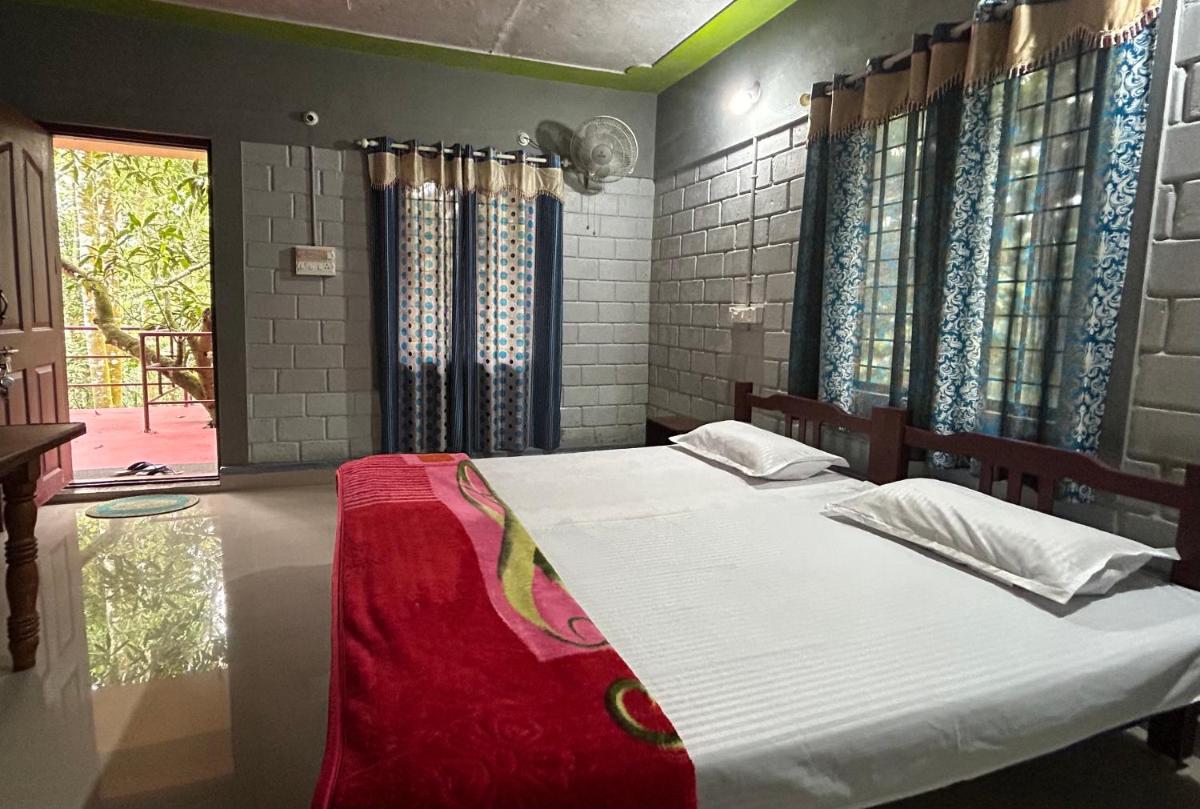Periyar Green Bed & Breakfast - Housity