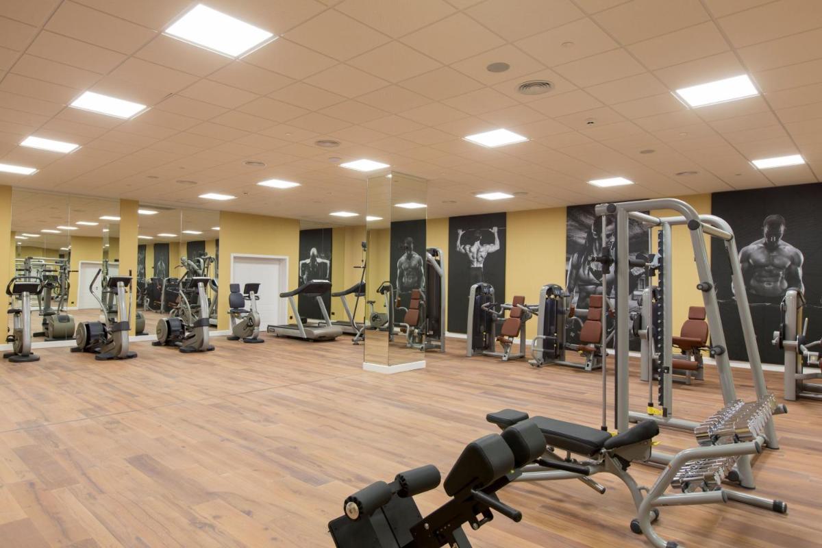 Gimnasio o instalaciones de fitness de Four Points by Sheraton Costa Blanca Resort