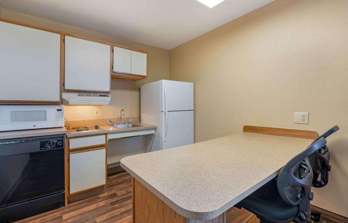 Extended Stay America Suites - Phoenix - Airport - Tempe - Housity