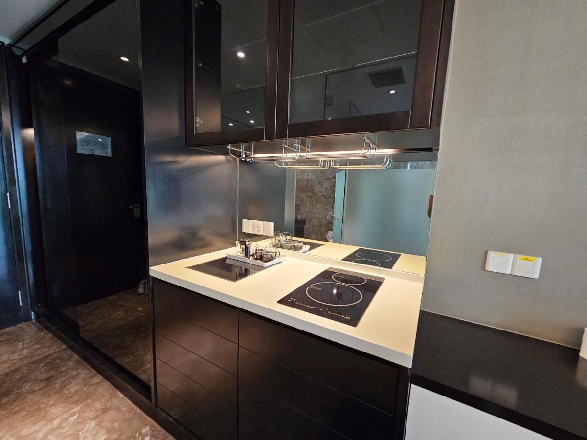 Shore Studio RiverCity View - Hizvo