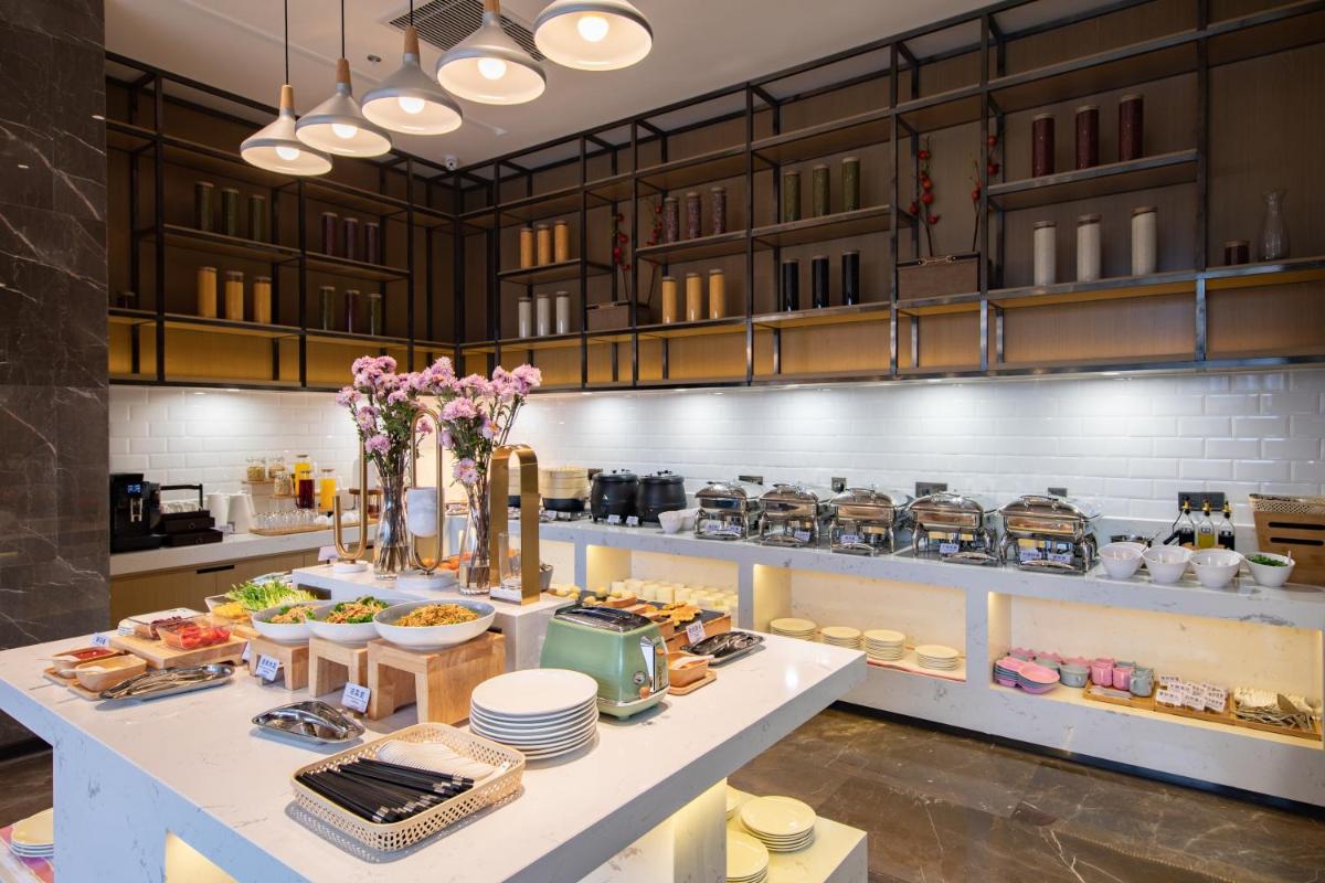 Atour Hotel Kunming Economic Development Zone - Housity