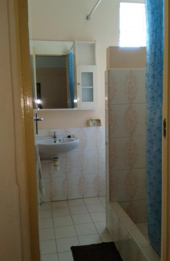 Alpha Villa - Housity