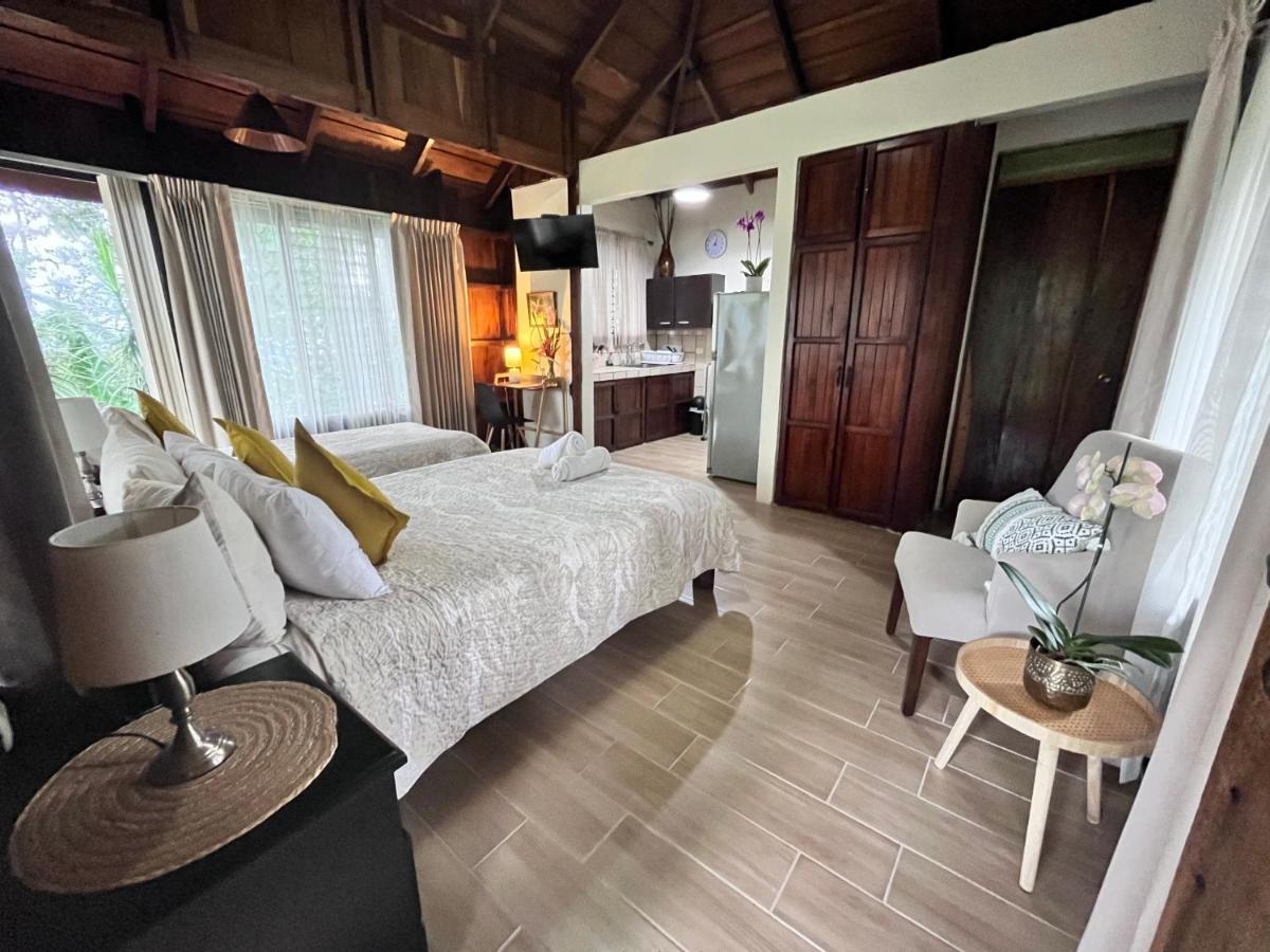 Hotel Villas de la Colina - Housity