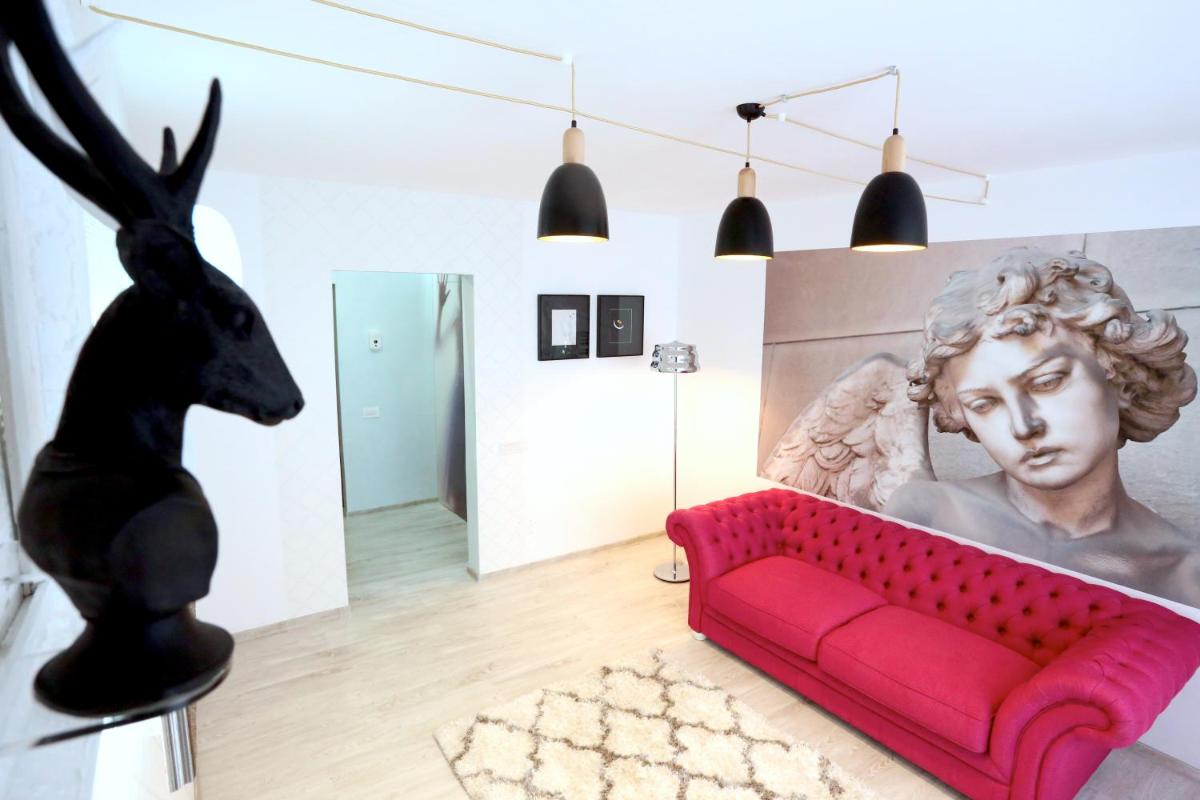 SOHO Apartment near CERONAV - Housity