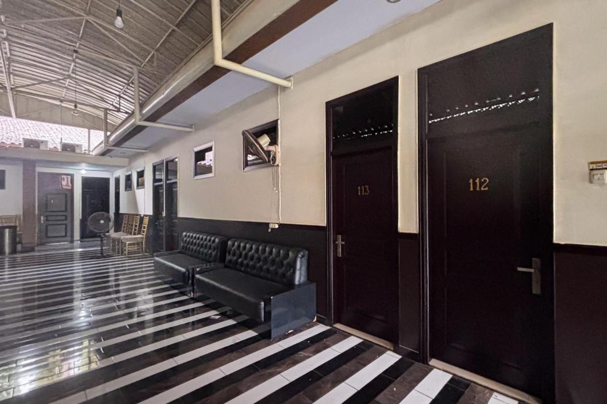 Urbanview Alfiya Hotel Lampung by RedDoorz - Housity