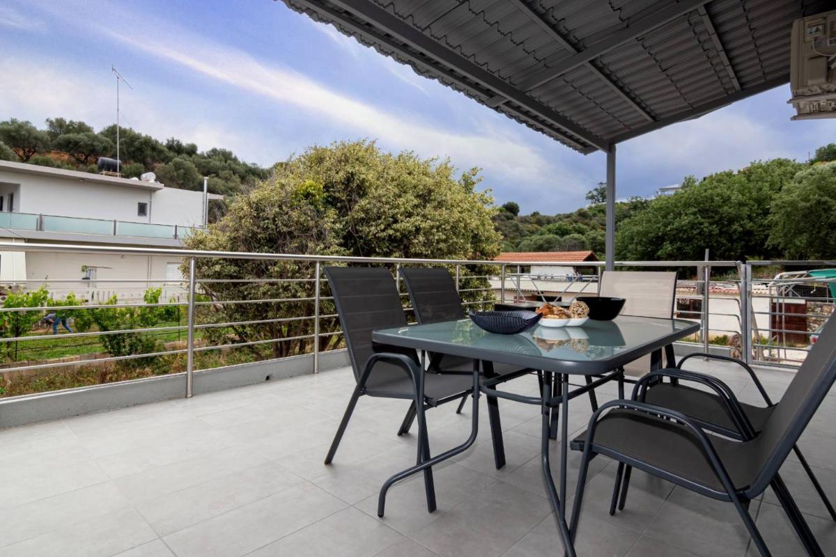 Martas Oasis - Housity