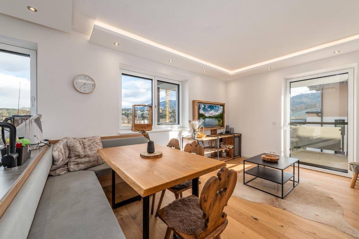 B-Home - by myNests - Housity