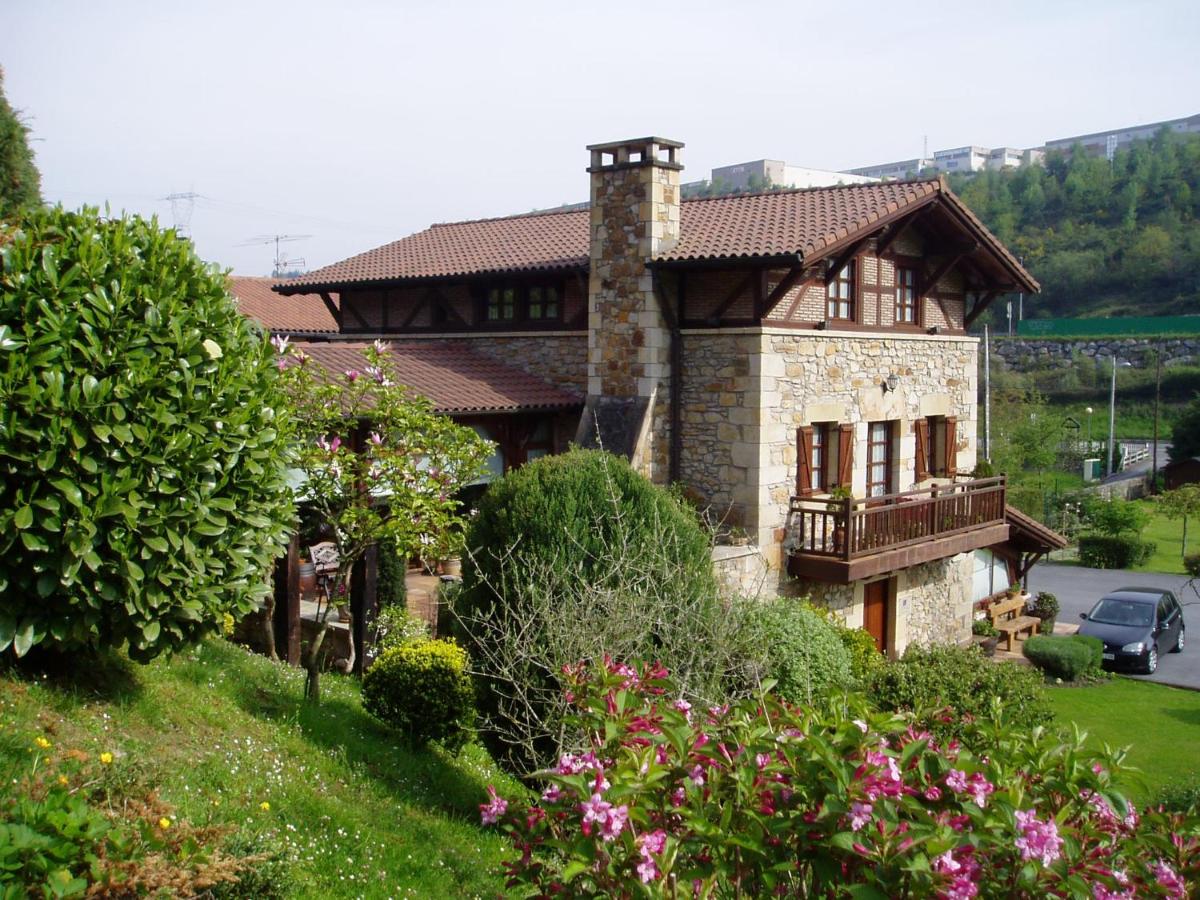Casa Rural Erdikoetxe - Housity