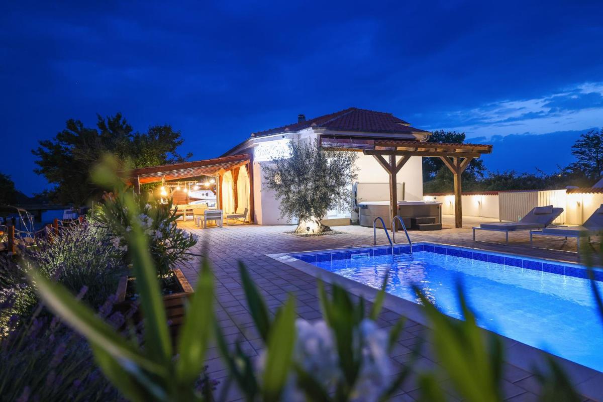 Villa Rita I - Housity