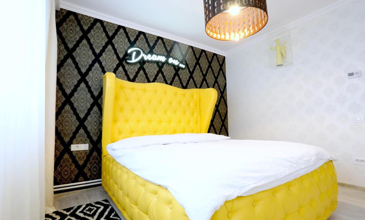 SOHO Apartment near CERONAV - Housity