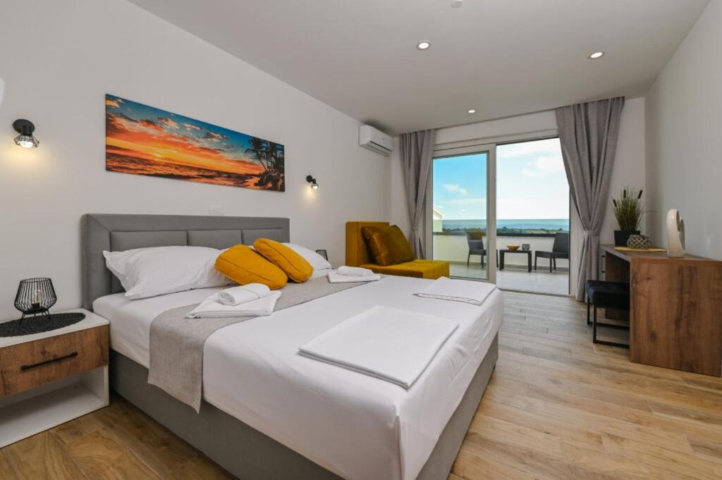 Boutique Hotel IVY'Z - Housity