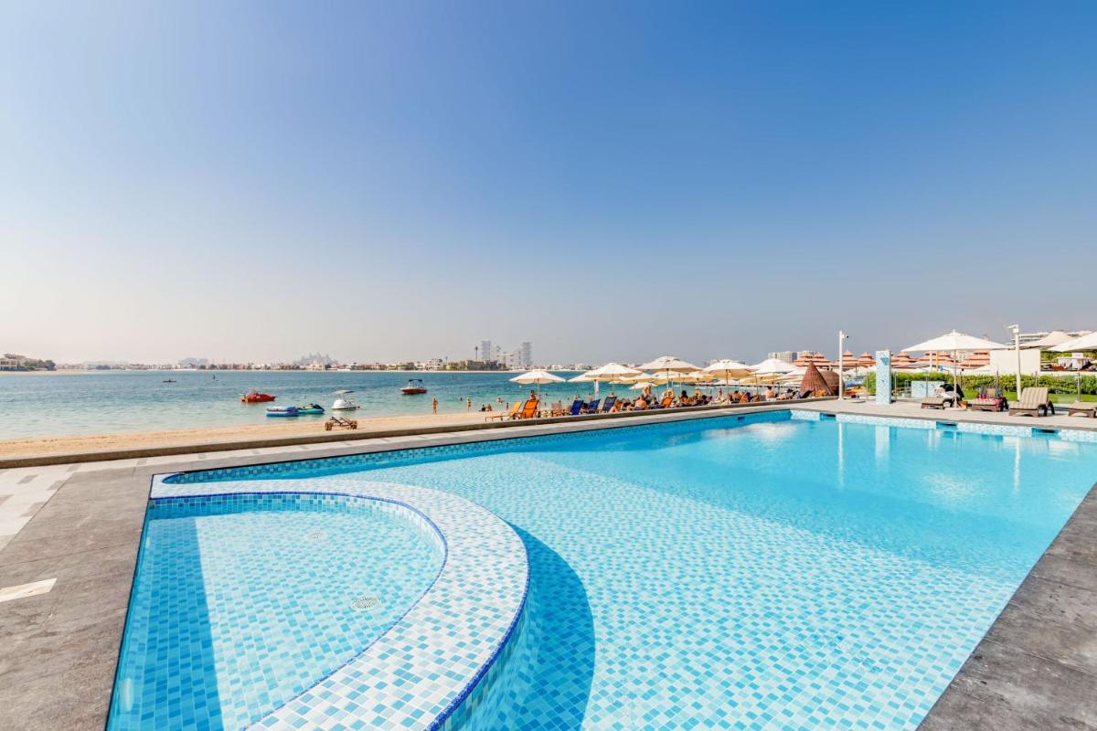 Luxury Royal Bay Beachfront Apartments by GLOBALSTAY - Housity