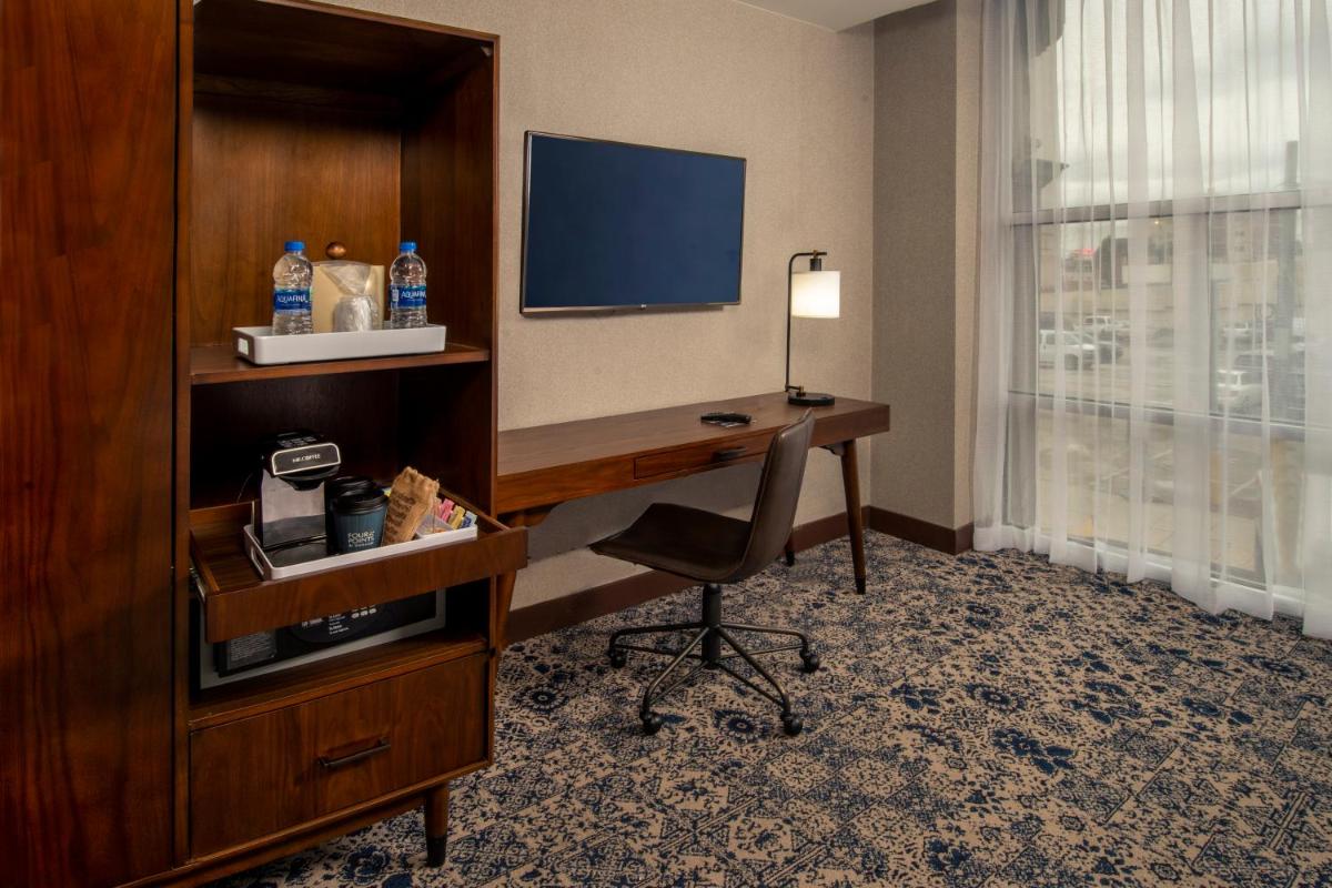 Four Points Philadelphia City Center - Housity