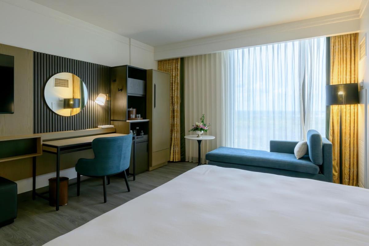L’Auberge Casino Resort Lake Charles - Housity