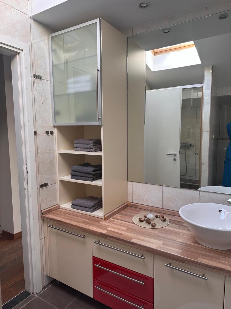 Vila Danin with free garage,Stari grad - Housity