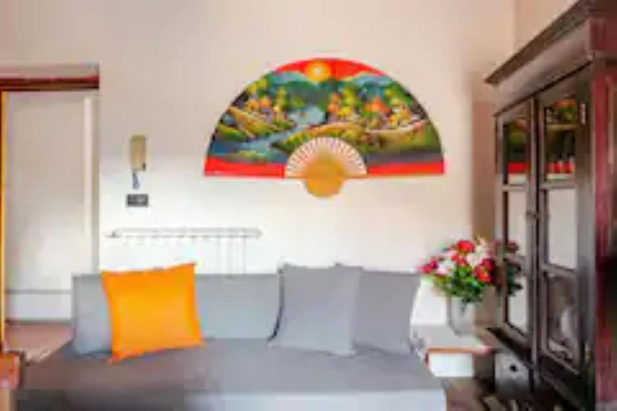 Apartament Sharon House Via Del Chianti - Housity
