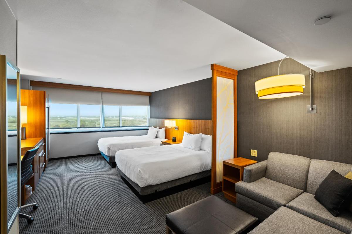 Hyatt Place Chicago O'Hare Airport - Housity