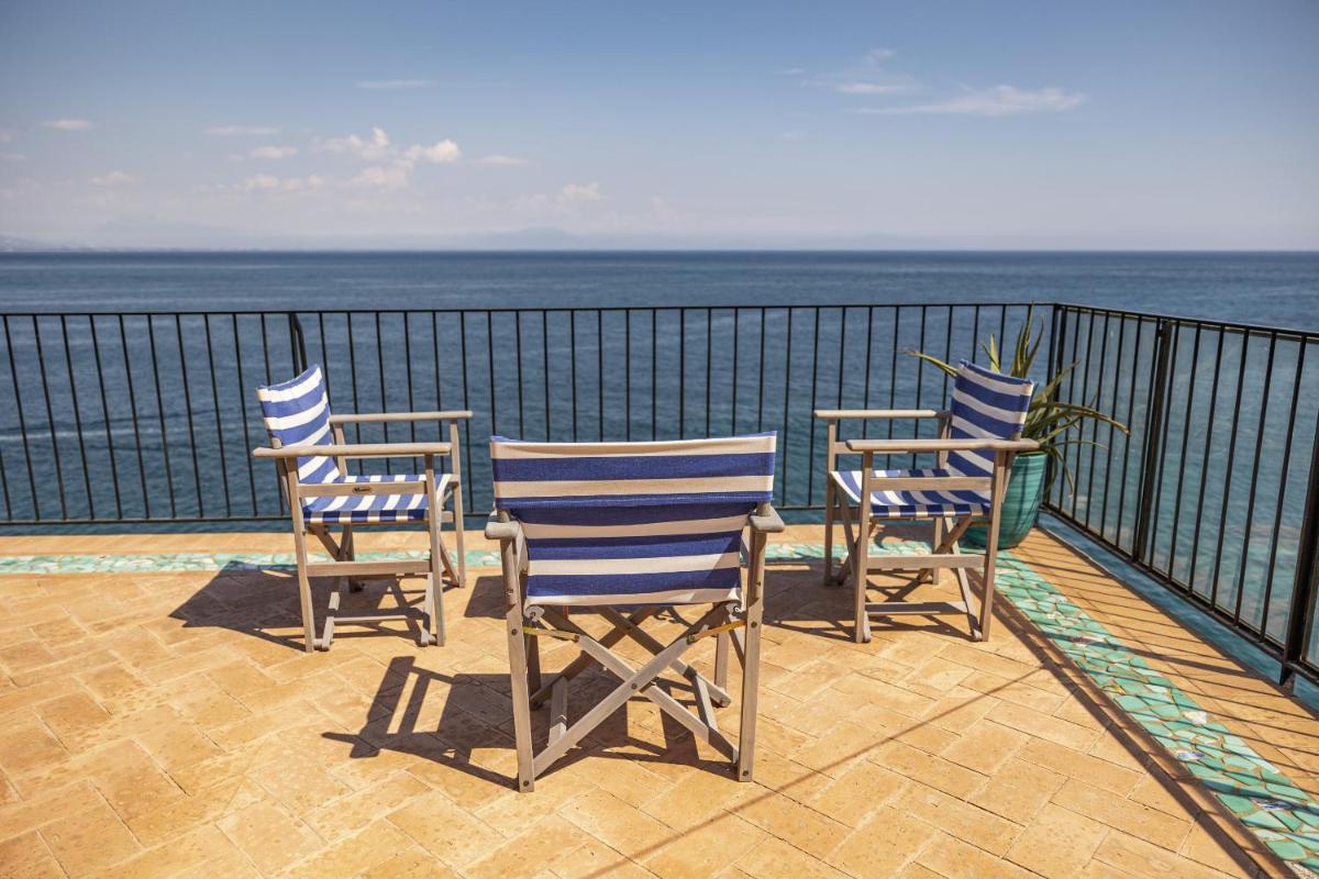 Villa Levante - Direct Sea Access - Full Sea View - Amalfi Coast - Housity