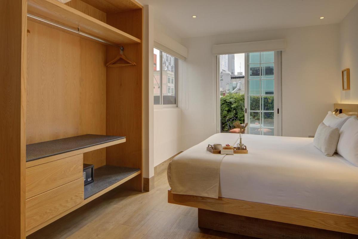 Reforma Guest House - Hizvo