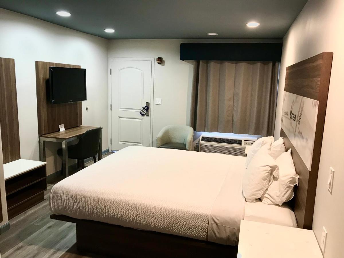 Hyland Motel Brea - Housity