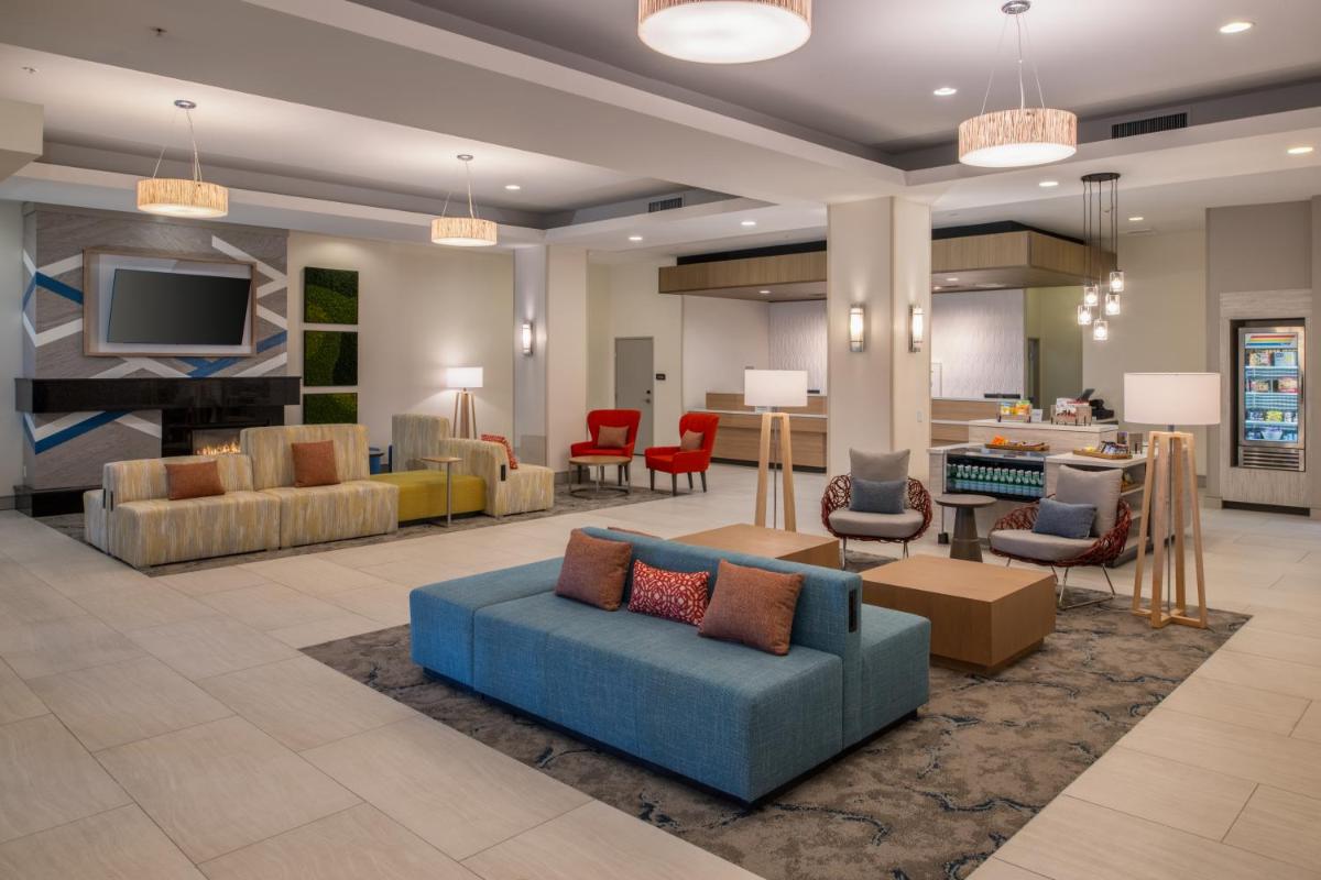 Hilton Garden Inn Tacoma Downtown - Housity