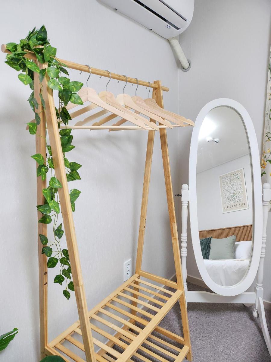 Sun Stay , Hongdae - Housity